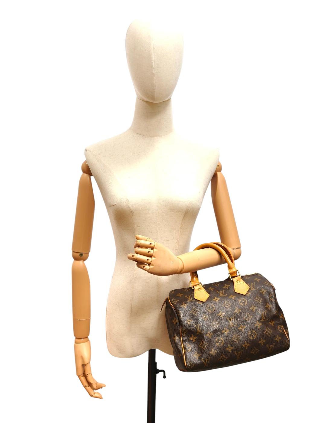 Louis Vuitton Monogram Speedy 25 Handbag Brown
Control number: 11719