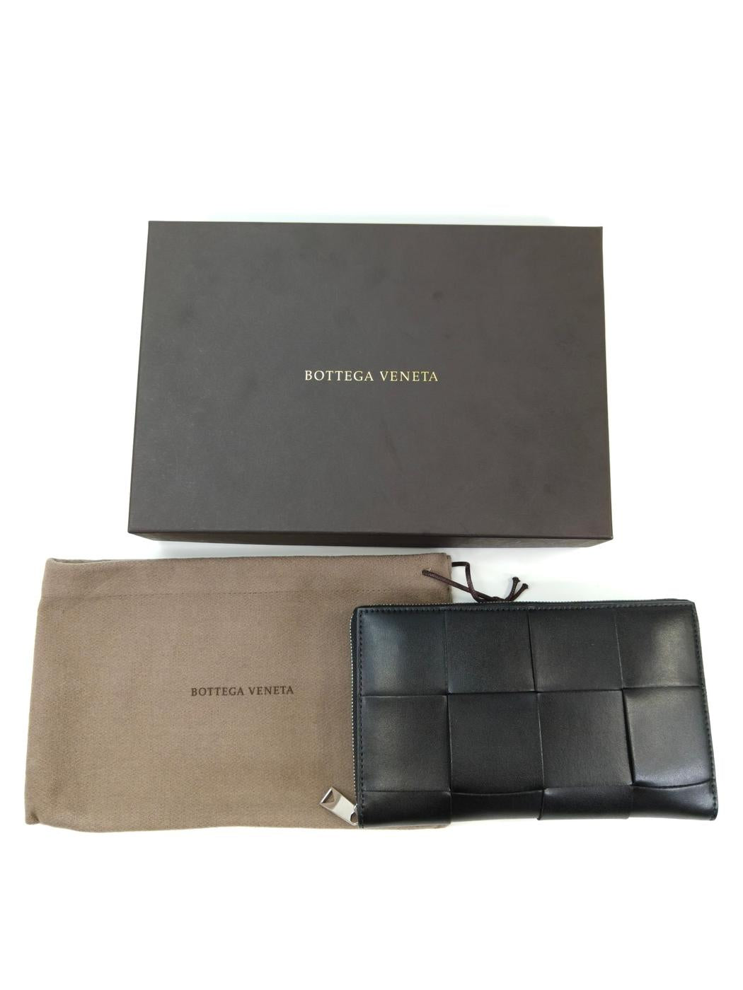 BOBOTTEGA VENETA ボッテガ カセット ジップアラウンドウォレット 長財布 ブラック 管理番号:10968