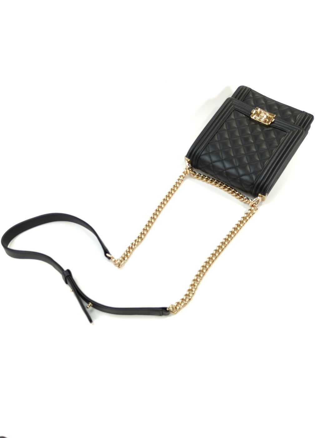 CHANEL ボーイシャネル マトラッセ ショルダーバッグ ラムスキン ブラック 管理番号：10123