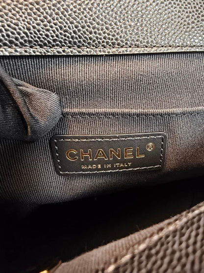 CHANEL シャネル バックパック リュック マトラッセ キャビアスキン ブラック ゴールド金具 AS3860 管理番号：10124