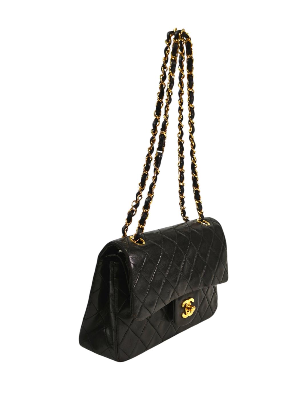 CHANEL マトラッセ ダブルフラップ Wチェーン ショルダーバッグ 黒 管理番号：10906