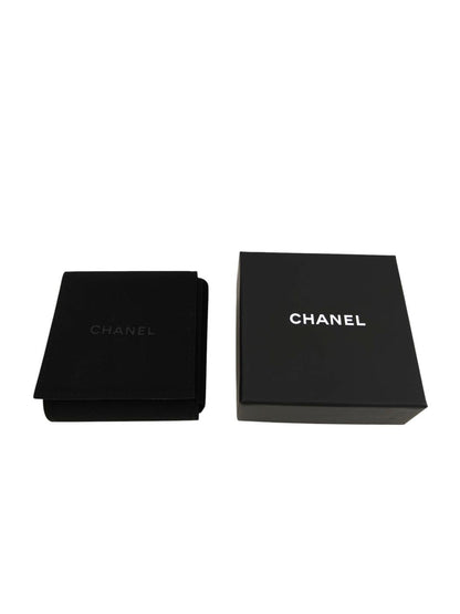 CHANEL 香奈儿 双C标志 爱心水钻 仿珍珠 有划痕 耳环 银色 管理编号：11479