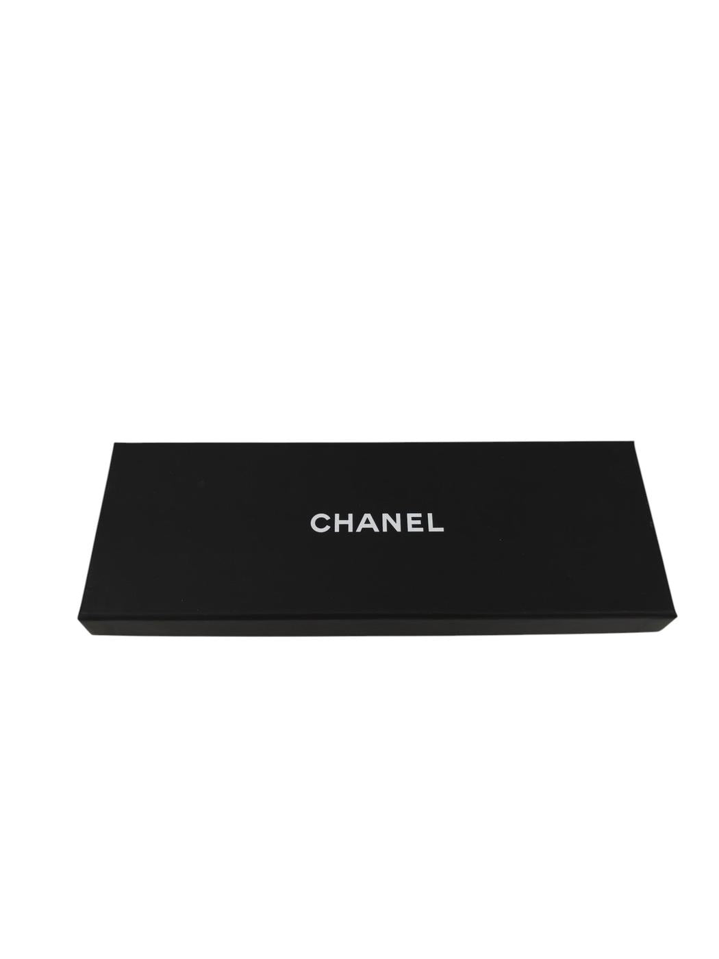 CHANEL Coco Mark Polka Dot Scarf Black x White Model Number: 11570