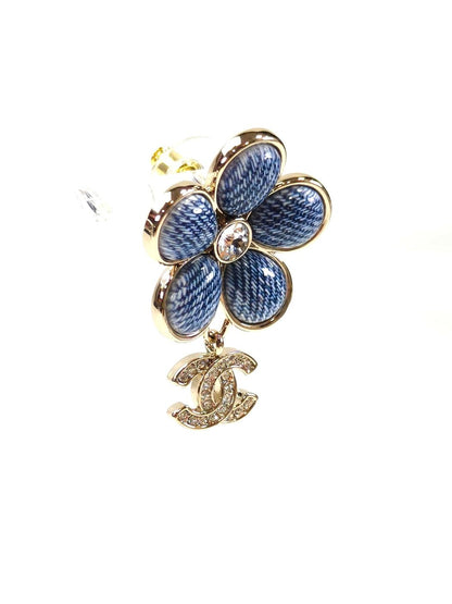 CHANEL Denim Flower Coco Mark Pierced Earrings Silver x Blue Model Number: 11581