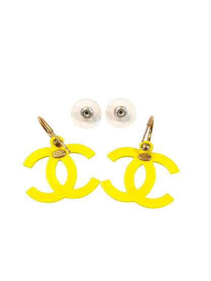 CHANEL Coco Mark 03S Engraved Hoop Earrings Yellow Model number: 11591