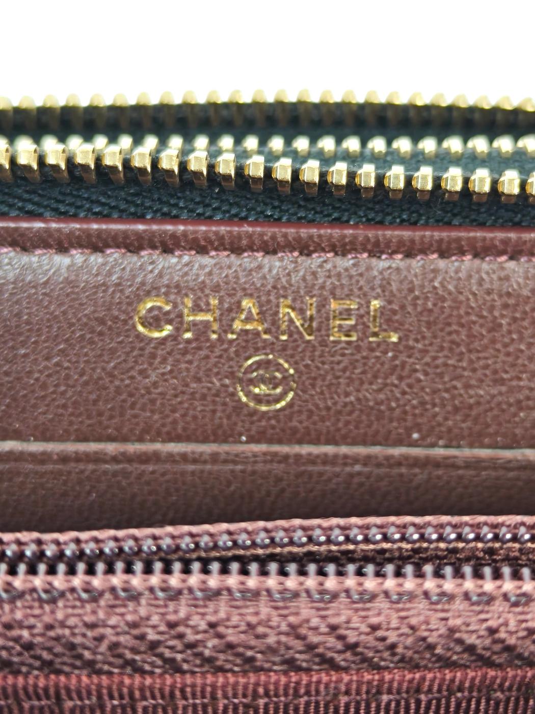 CHANEL Coco Mark Matelasse W-zip Compact Wallet Black Product number: 11601