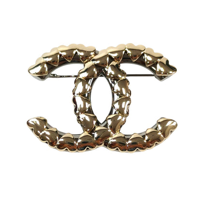 CHANEL Coco Mark Heart Metal 2022 Brooch Silver x Gold Product number: 11686