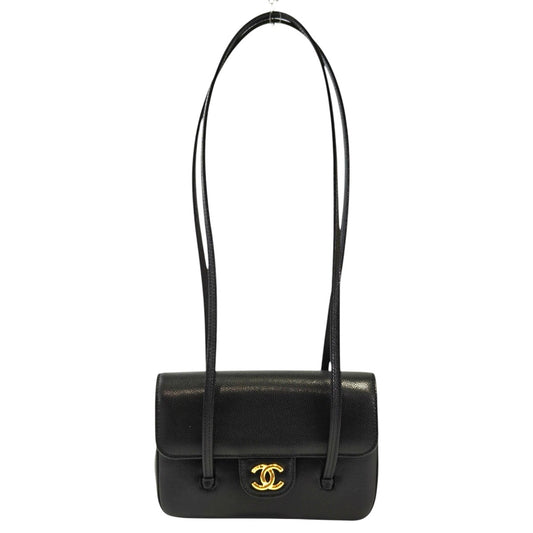 CHANEL シャネル ストラップ クラッチ バッグ ショルダーバッグ ブラック  管理番号：11725