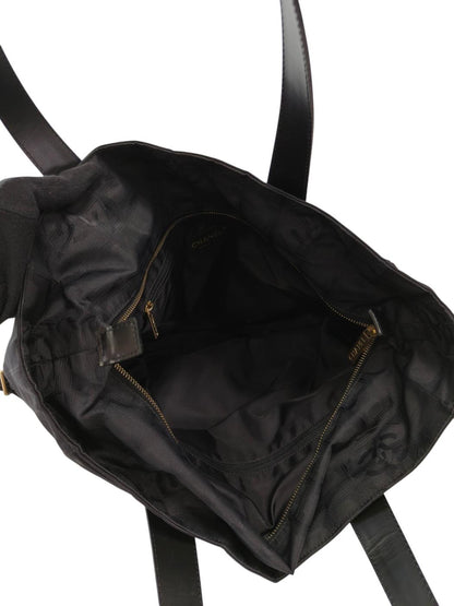 CHANEL New Travel Line Tote GM Tote Bag Black Control No.: 11769