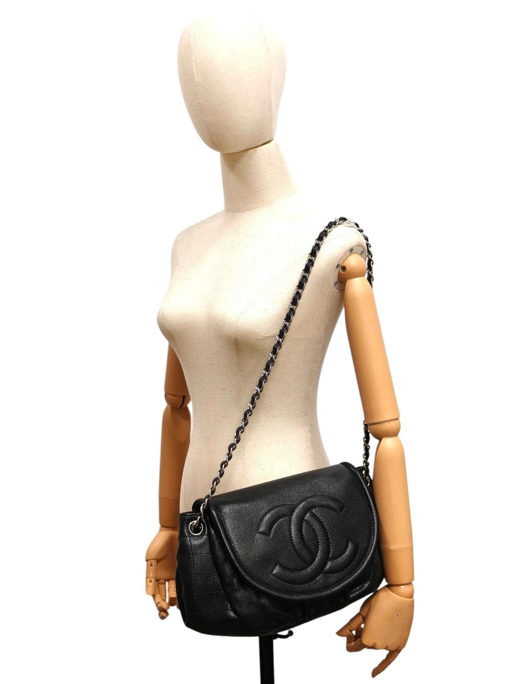 CHANEL 半月形CC标志 15号鱼子酱皮SV金属件 链条单肩包 2012 管理编号：11862