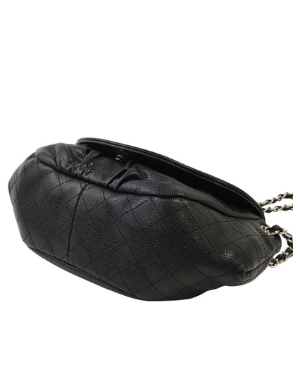 CHANEL 半月形CC标志 15号鱼子酱皮SV金属件 链条单肩包 2012 管理编号：11862