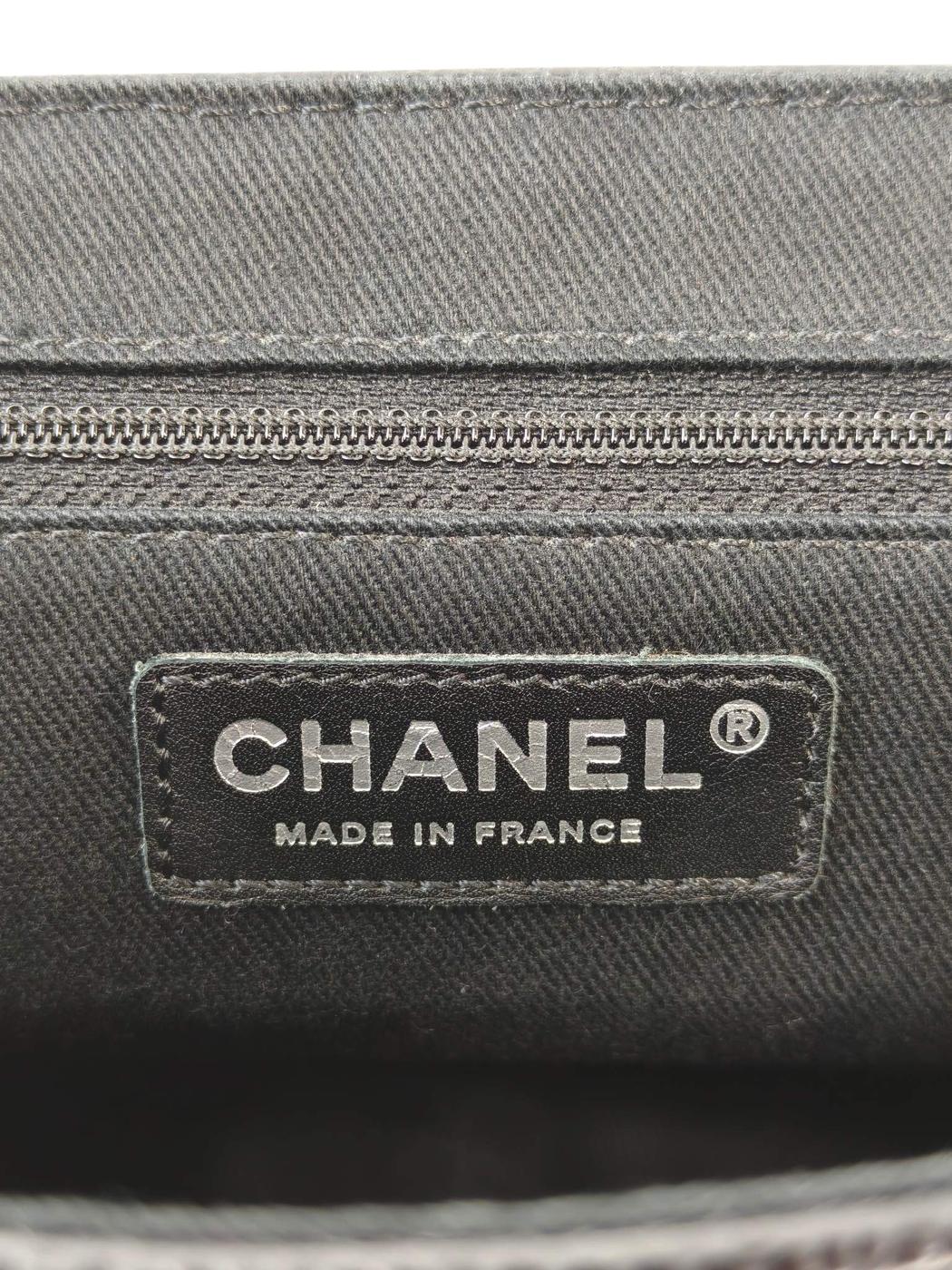 CHANEL 半月形CC标志 15号鱼子酱皮SV金属件 链条单肩包 2012 管理编号：11862