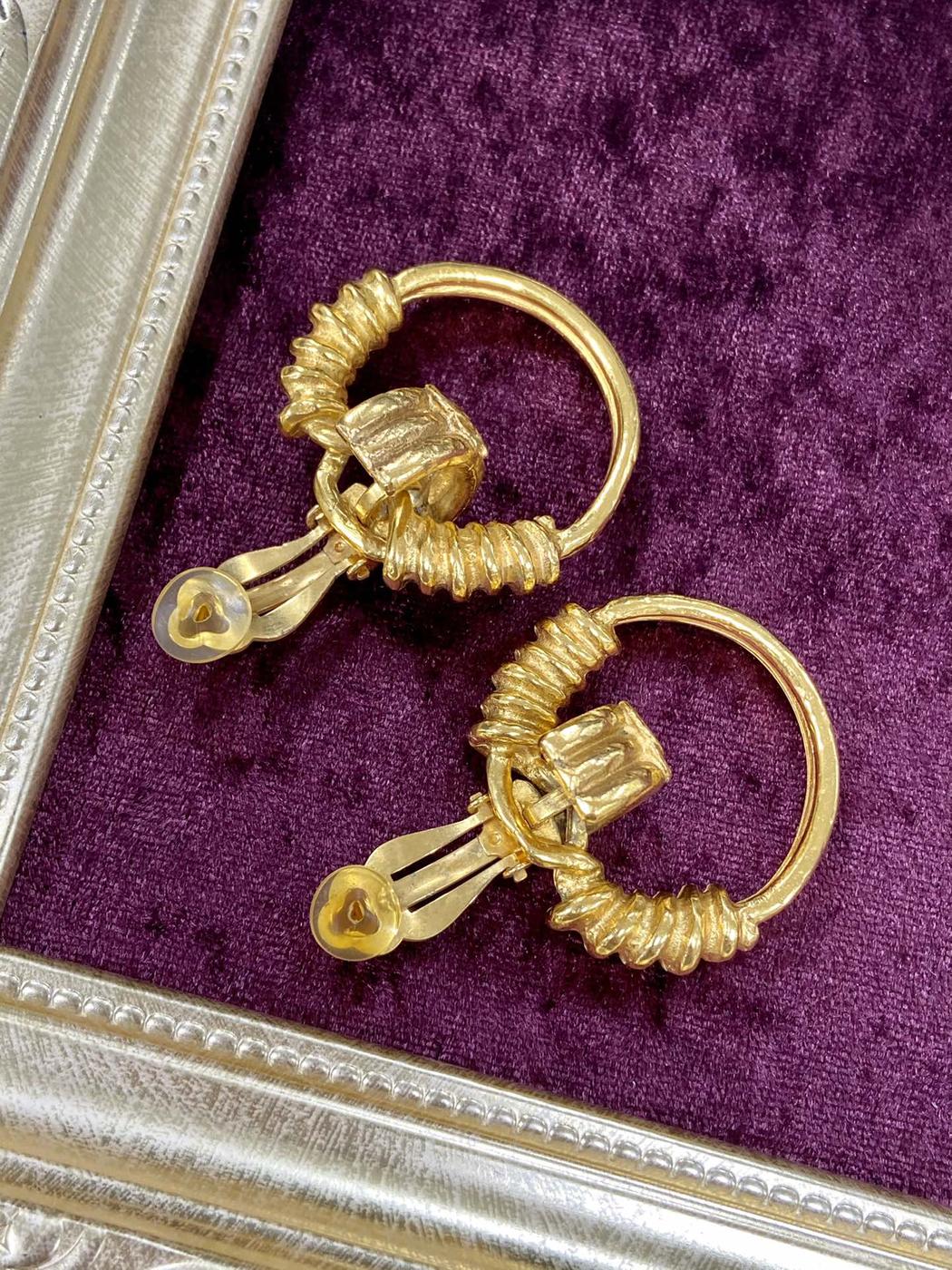 CHANEL シャネル ヴィンテージ フープ イヤリング 管理番号：1497