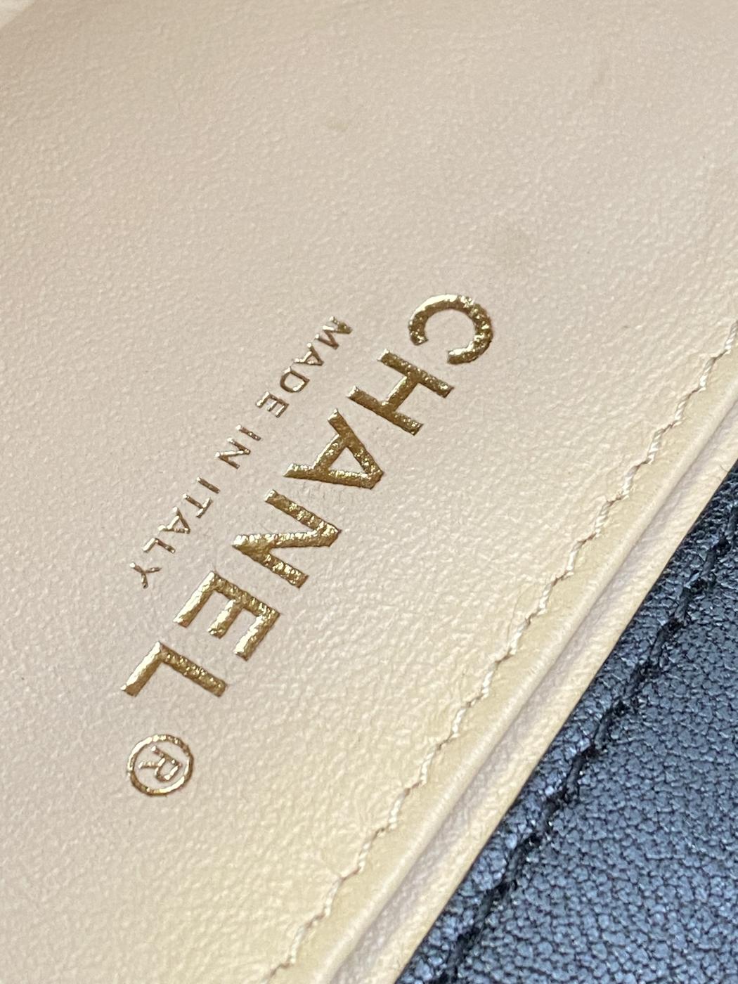 シャネル CHANEL フラップ V ステッチ チェーン ショルダーバッグ 2WAY ココマーク 管理番号：8275
