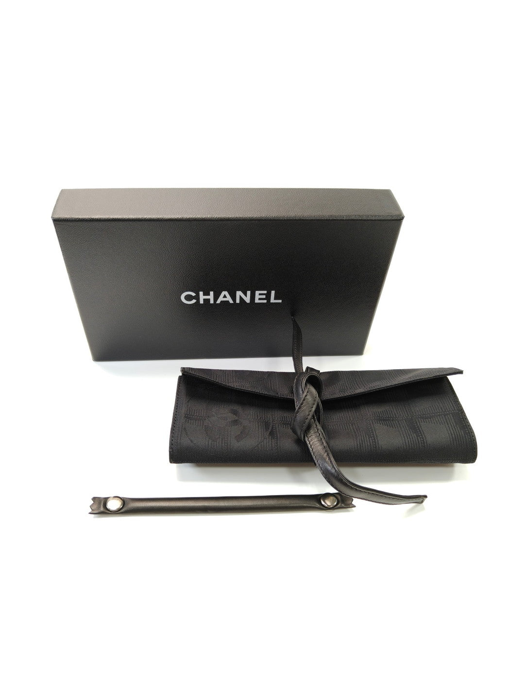 シャネル CHANEL コスメポーチ アクセサリーケース ジュエリーケース ニュートラベルライン ナイロン 黒 管理番号：9705