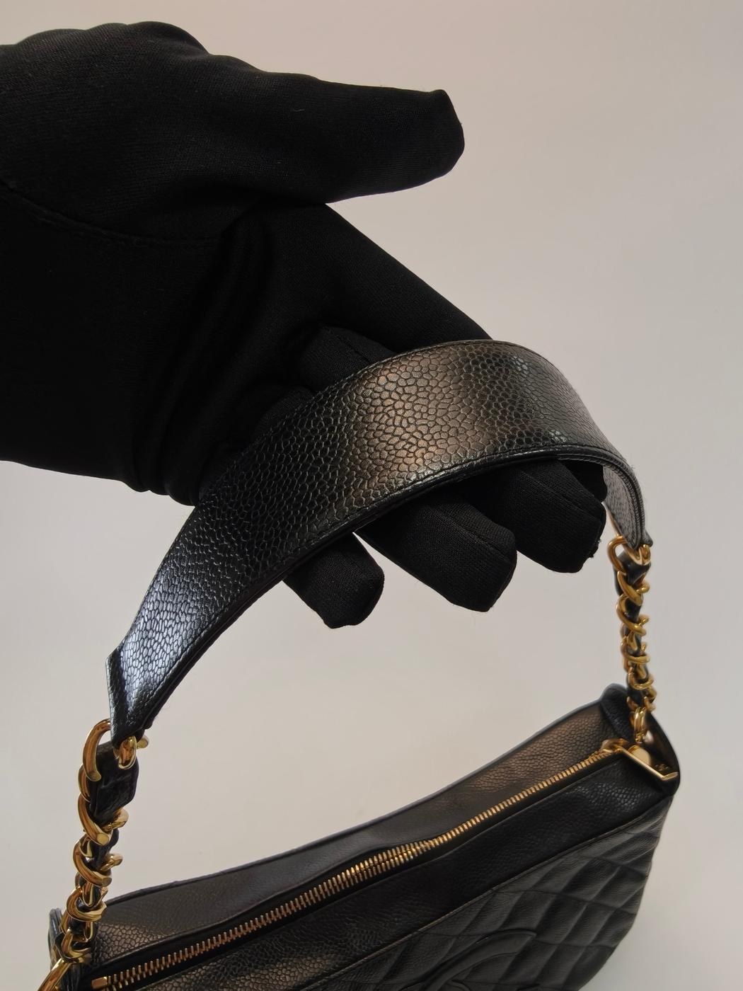 CHANEL シャネル ワンショルダーバッグ キャビアスキン 黒 チェーンショルダー 管理番号：9823