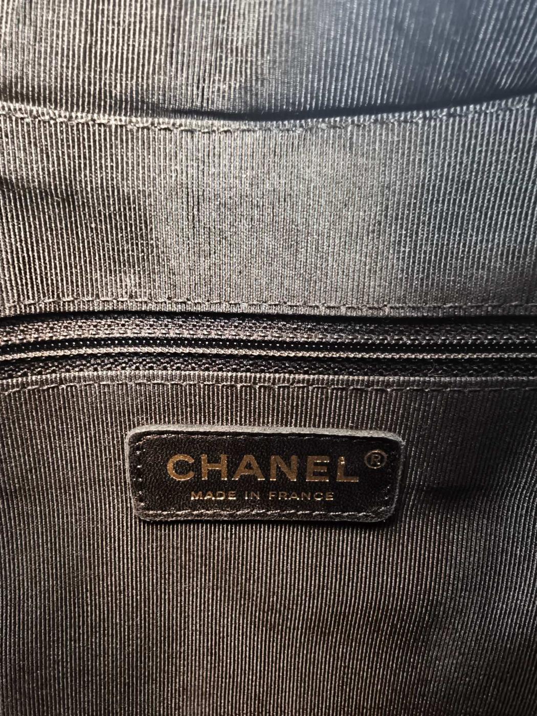 CHANEL シャネル ワンショルダーバッグ キャビアスキン 黒 チェーンショルダー 管理番号：9823