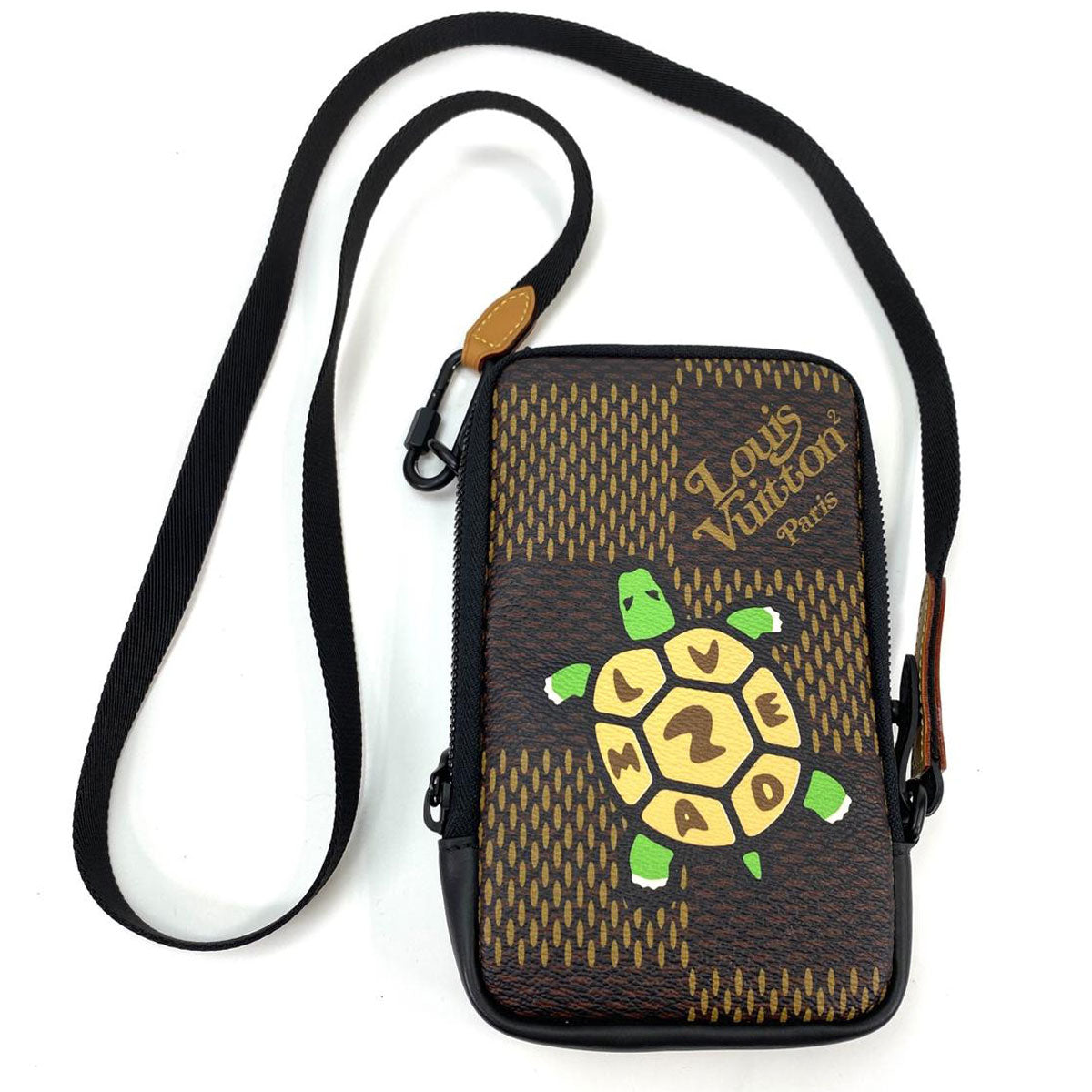 LOUIS VUITTON ルイヴィトン ダブルフォンポーチ NIGOコラボ 亀プリント N40377 ポシェット ショルダーバッグ ダミエ ジャイアント エベヌ 管理番号：10109