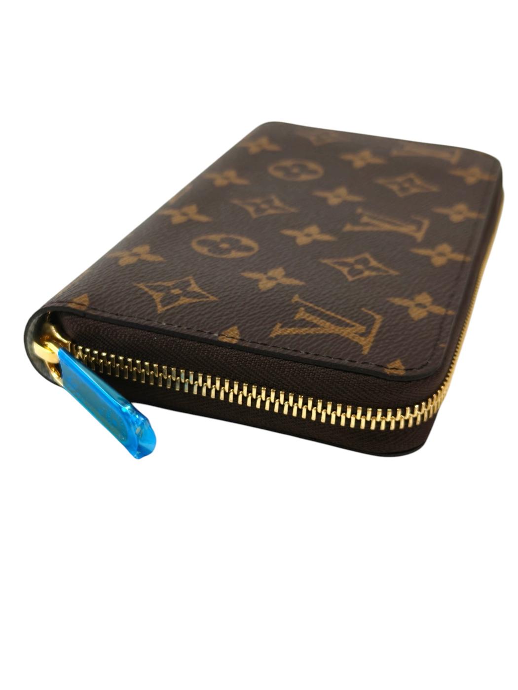 LV 路易威登 M28278 Monogram Zippy Wallet 天蓝色 钱包 茶 管理编号：11877