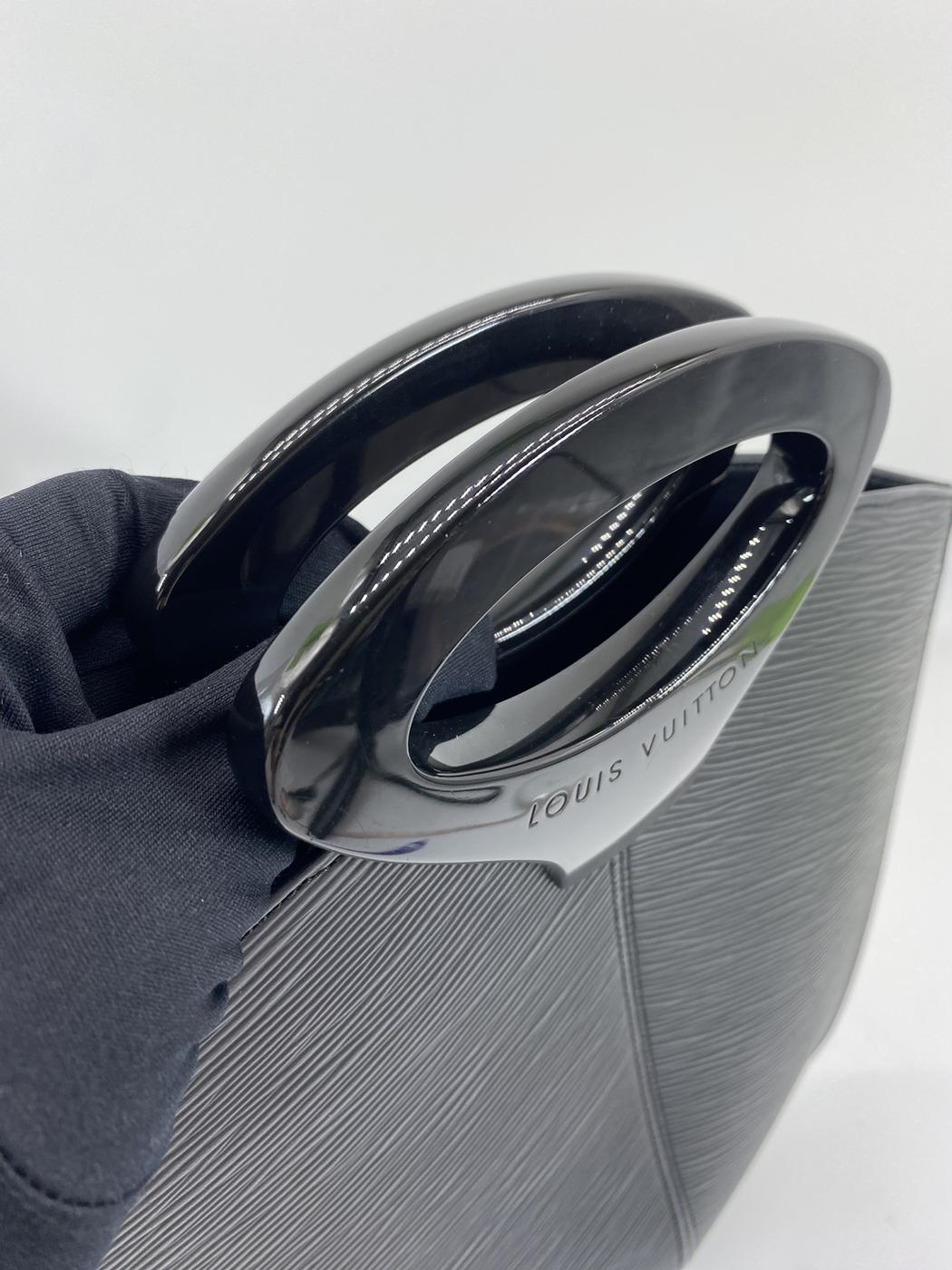 LOUIS VUITTON ルイヴィトン ドゥミリュンヌ エピ ハンドバッグ 黒 M52682 管理番号：7451★