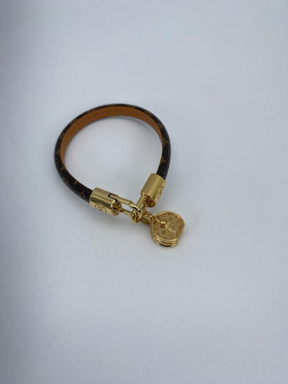 路易威登 LV Tribute 手镯，Monogram 皮革，棕色，17 号，M6442F，参考编号：8962