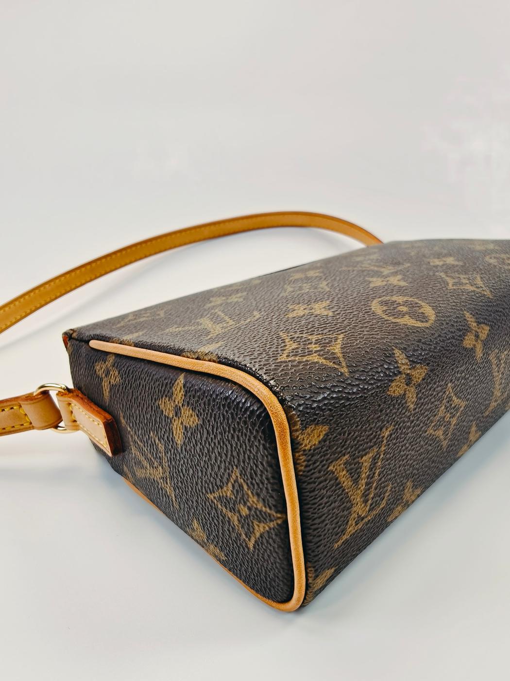 LOUIS VUITTON ルイ・ヴィトン モノグラム レシタル ワンショルダー ハンドバッグ M51900　 管理番号：9743