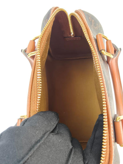 CELINE セリーヌ トリオンフ 2WAY スモール ハンドバッグ ショルダーバッグ タン 管理番号：10399