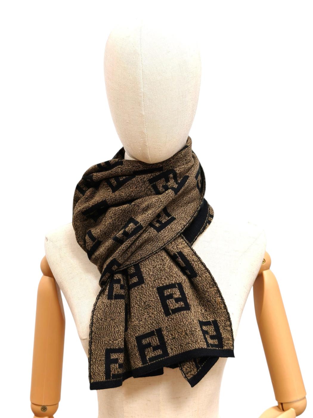 FENDI フェンディ ズッカ マフラー 茶 管理番号：11785