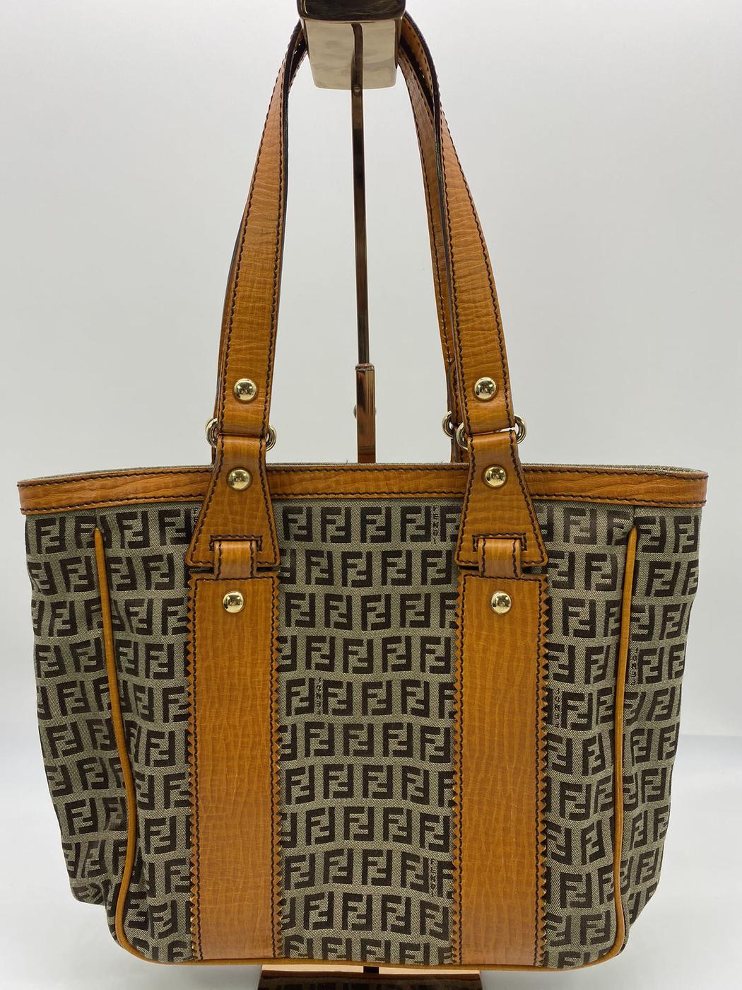 FENDI フェンディ ズッキーノ ズッカ柄 トートバッグ ショルダーバッグ 肩掛け 管理番号：8097