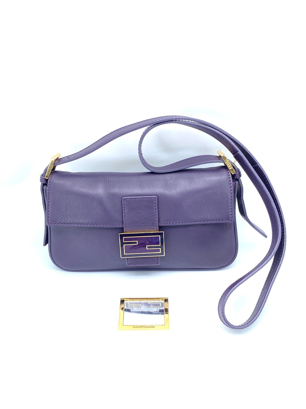 FENDI フェンディ マンマバケット ショルダーバッグ レザー パープル 紫 ゴールド金具 管理番号：9396