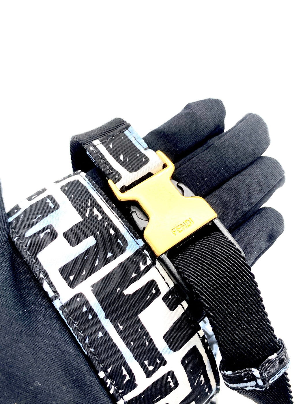 FENDI フェンディ 2WAY ショルダーバッグ ズッカ ミニ バケット ジョシュア・ヴィーダス コラボ 8BR784 ナイロン 美品 ヴィンテージ 正規品 管理番号：9404