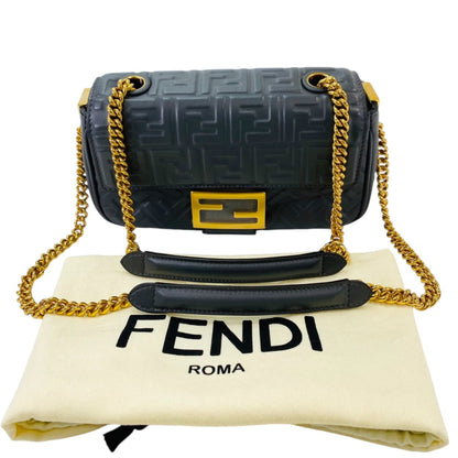 フェンディ FENDI ショルダーバッグ チェーンショルダー グレー 8VR739AH9C 管理番号：9654