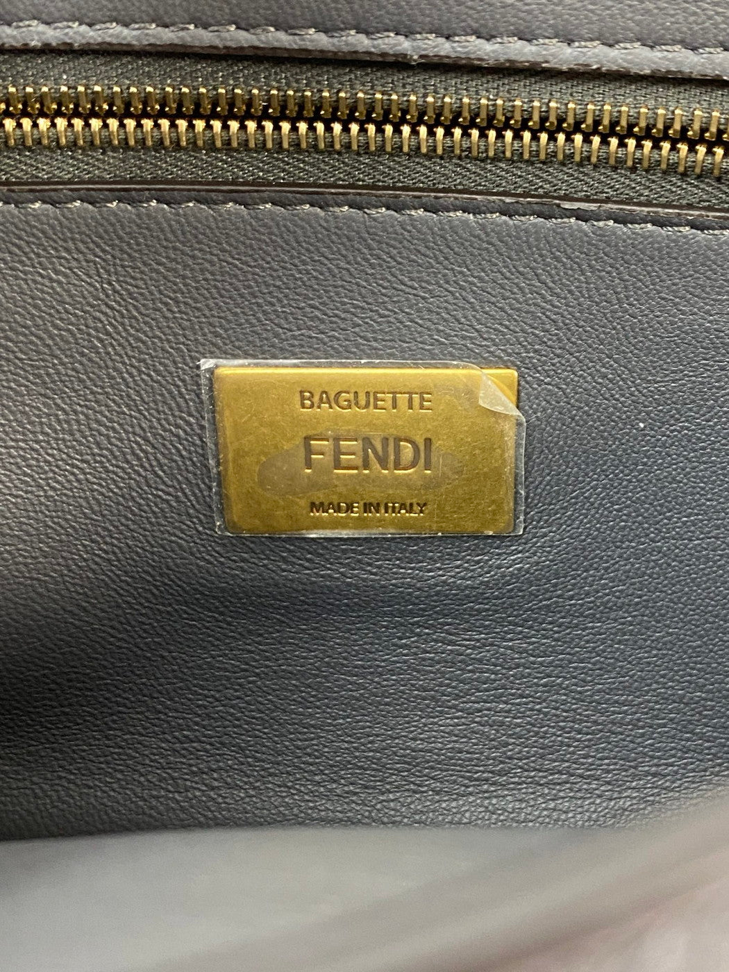 フェンディ FENDI ショルダーバッグ チェーンショルダー グレー 8VR739AH9C 管理番号：9654