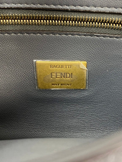 フェンディ FENDI ショルダーバッグ チェーンショルダー グレー 8VR739AH9C 管理番号：9654