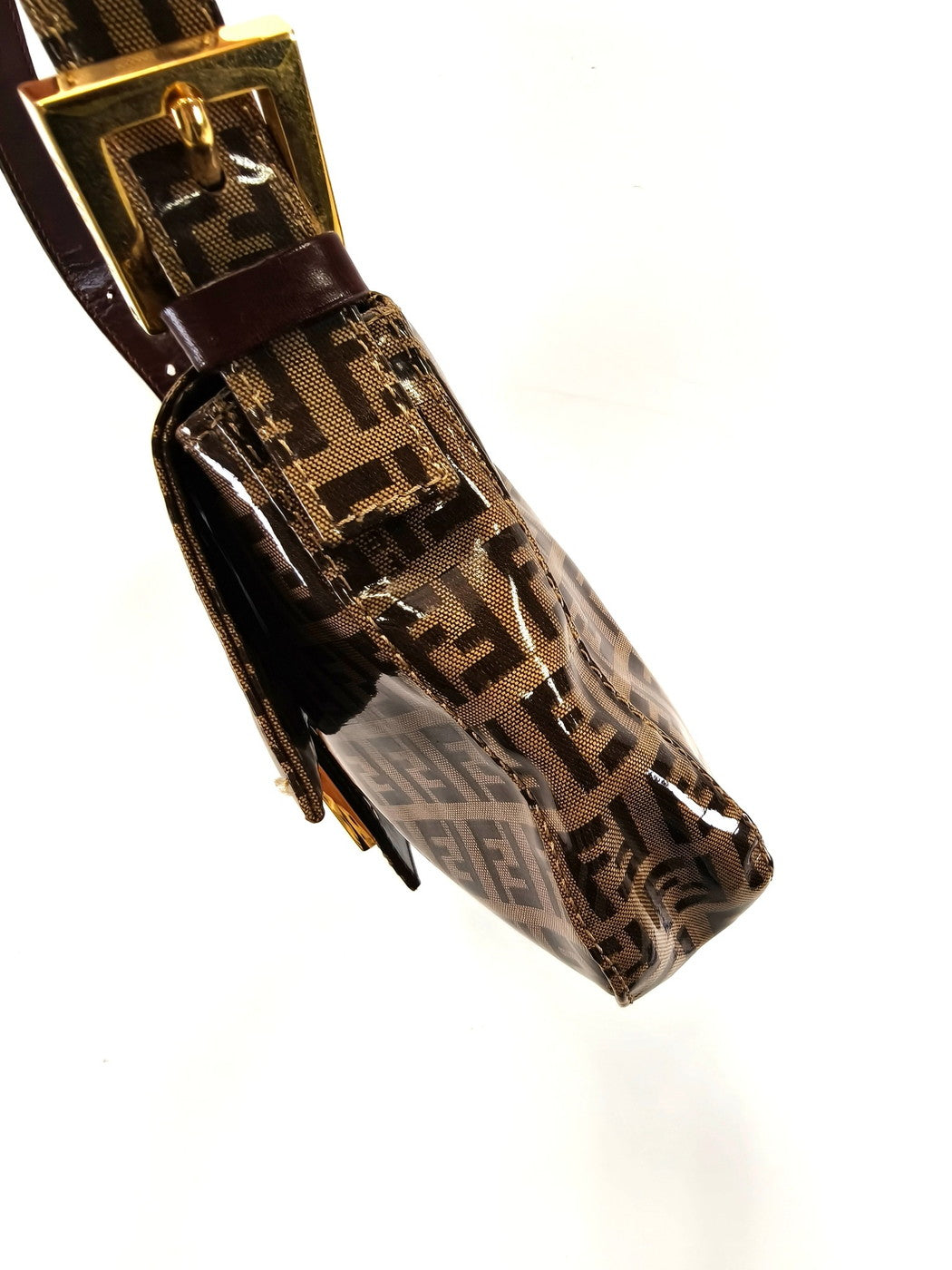 フェンディ FENDI ズッキーノ柄 マンマバケット ワンショルダー ハンドバッグ パテント ベージュ 管理番号：9703