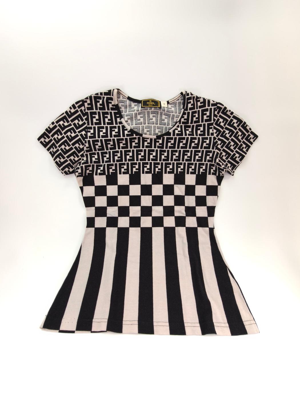 FENDI フェンディ ロゴ 総柄 Tシャツ 半袖 ブラック アイボリー #42 管理番号：9884
