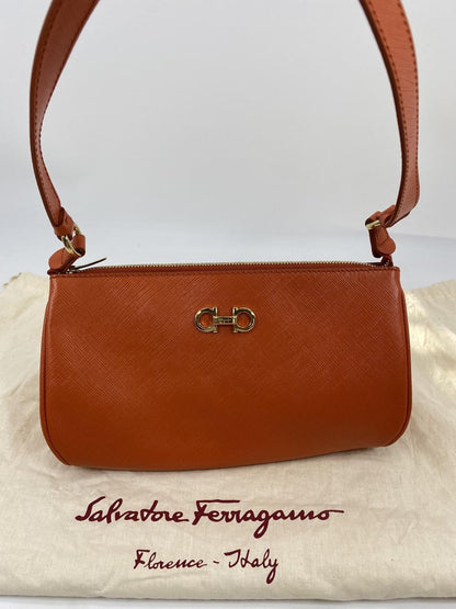 Salvatore Ferragamo フェラガモ ガンチーニ オレンジ ゴールド金具 管理番号：7004★