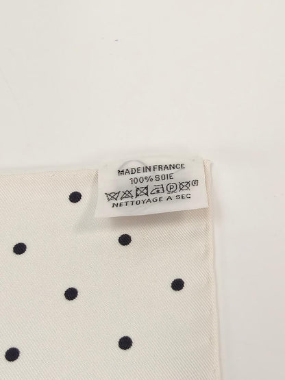 HERMES エルメス カレ90 Plumets et Panaches 羽根と羽飾り シルク スカーフ 管理番号：10133