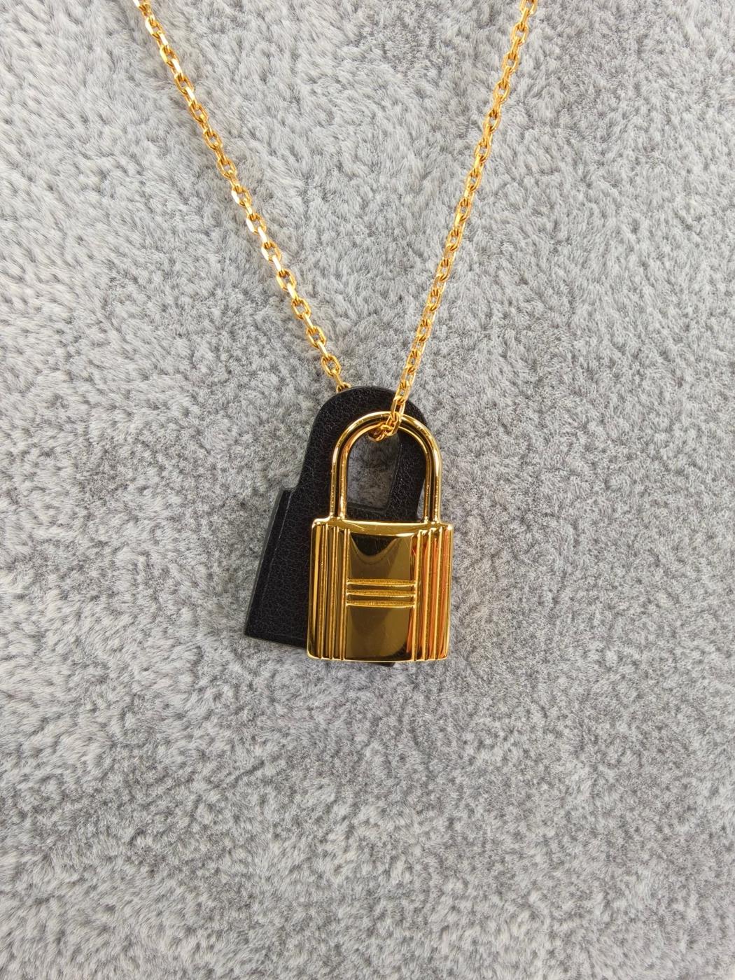 HERMES 爱马仕 O'Kelly PM 项链 金色×黑色 商品编号：10984