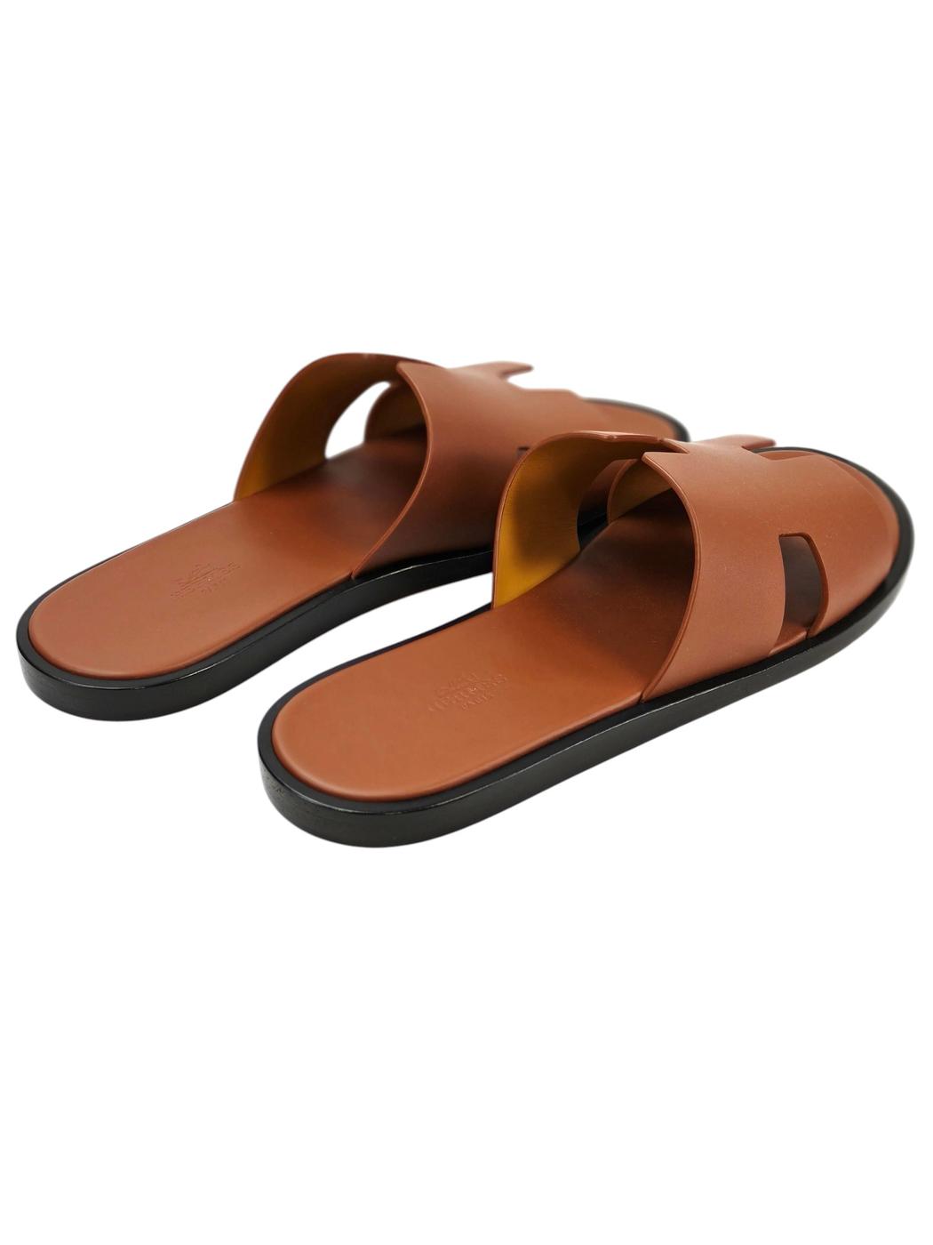 HERMES Izmir Sandals Brown Reference Number: 11582