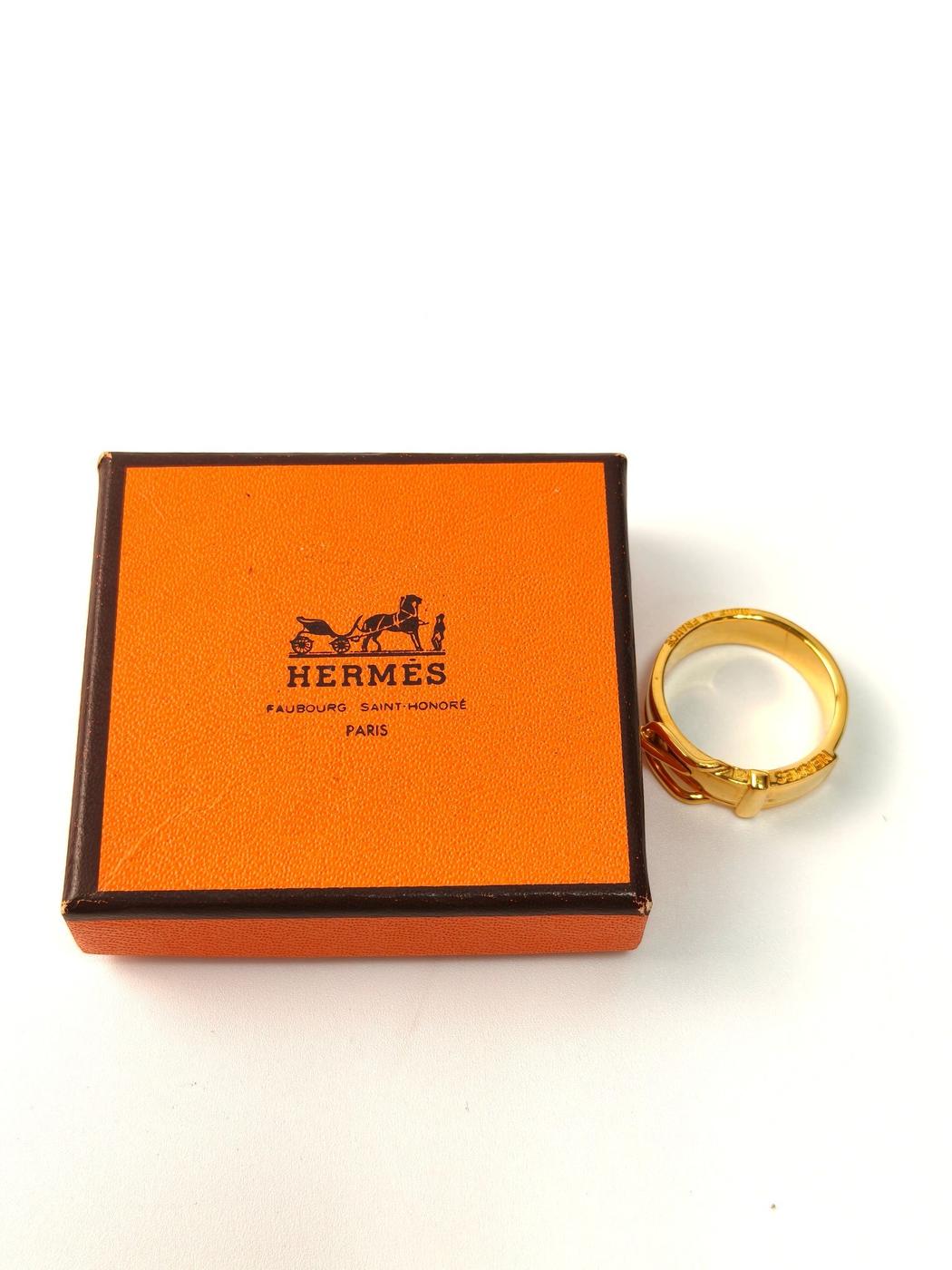 HERMES Belt-Style Scarf Ring Gold Reference Number: 11782