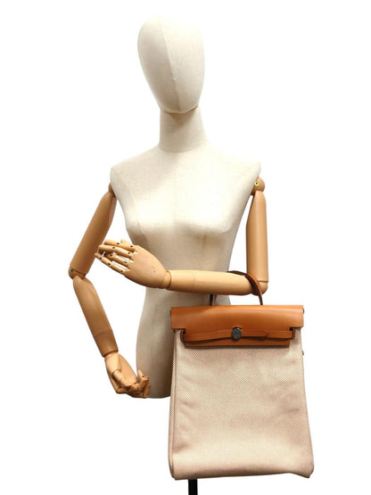 HERMES 爱马仕 Herbag Zip Ad 帆布GM小牛皮双肩包 ZTS007 棕色 管理编号：11857