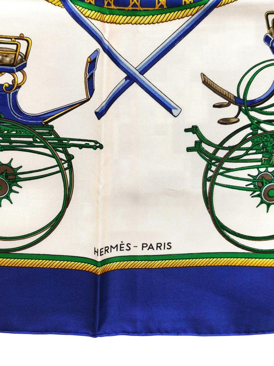 HERMES Carré 90 Carriage White x Blue Scarf Blue Control Number: 11878