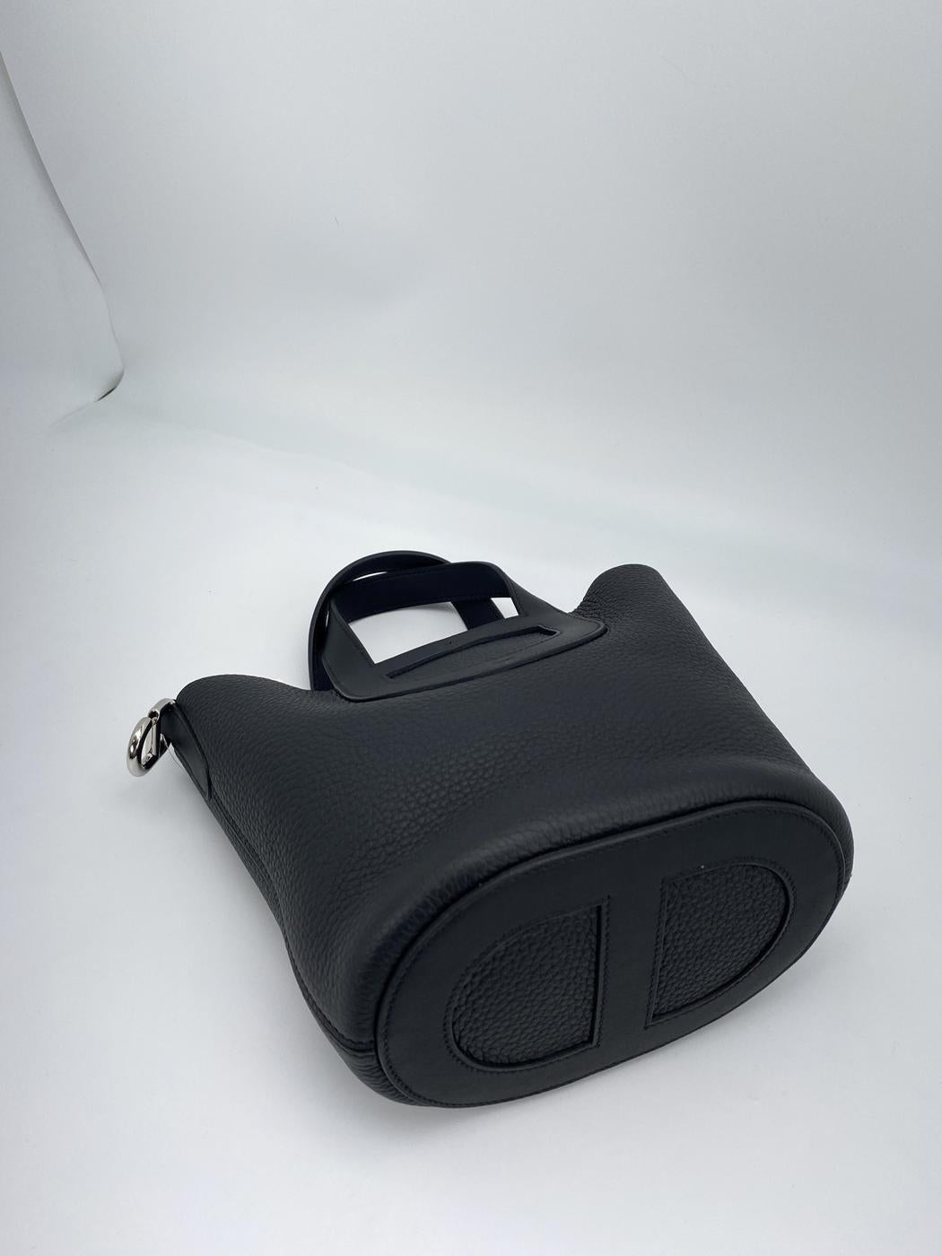 【新品同様】エルメス HERMES インザループ18 ブラック/シルバー トリヨン 未使用品 2024年 W刻印 管理番号：9164