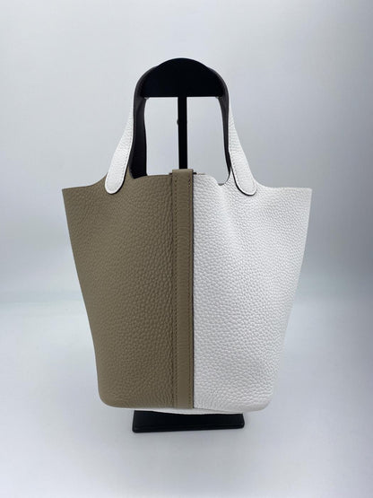 【新品同様】エルメス HERMES ピコタンロック 18 PM カザック ピコタン トリヨンクレマンス  シルバー金具 W刻印 管理番号：9165