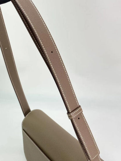 【新品同様】HERMES エルメス  デッラ カヴァッレリア エラン バック 新品未使用 管理番号：9168