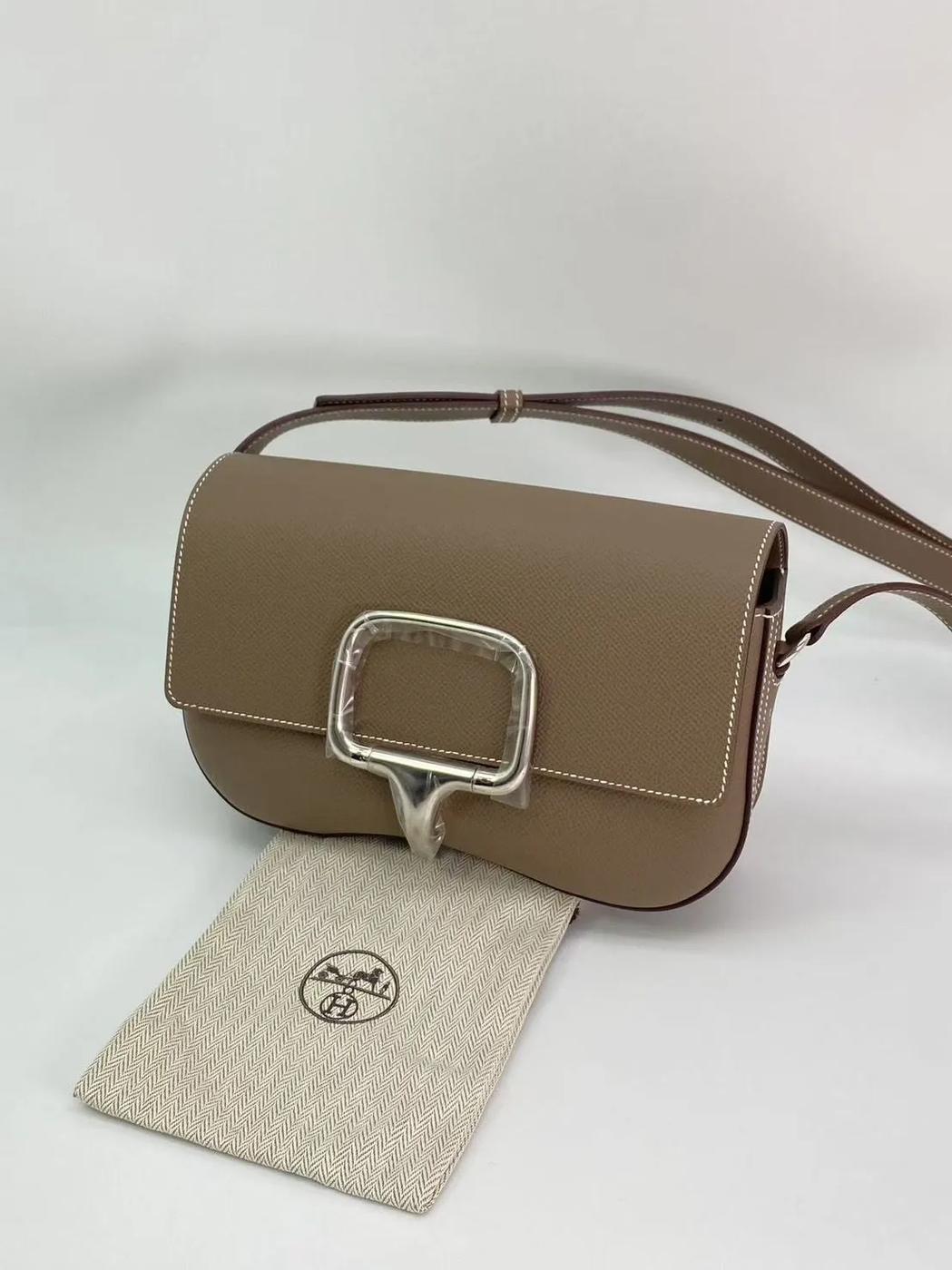 【新品同様】HERMES エルメス  デッラ カヴァッレリア エラン バック 新品未使用 管理番号：9168