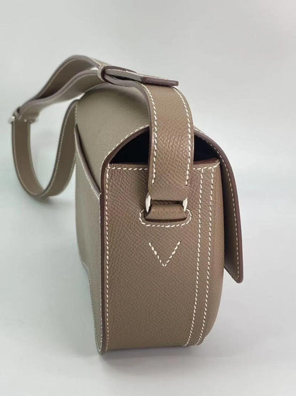 【新品同様】HERMES エルメス  デッラ カヴァッレリア エラン バック 新品未使用 管理番号：9168