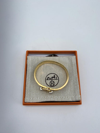 爱马仕 (HERMES) 迷你 Click Chaine d'Ancre PM 手链，金色/黑色，金色配件，近乎全新。参考编号：9173