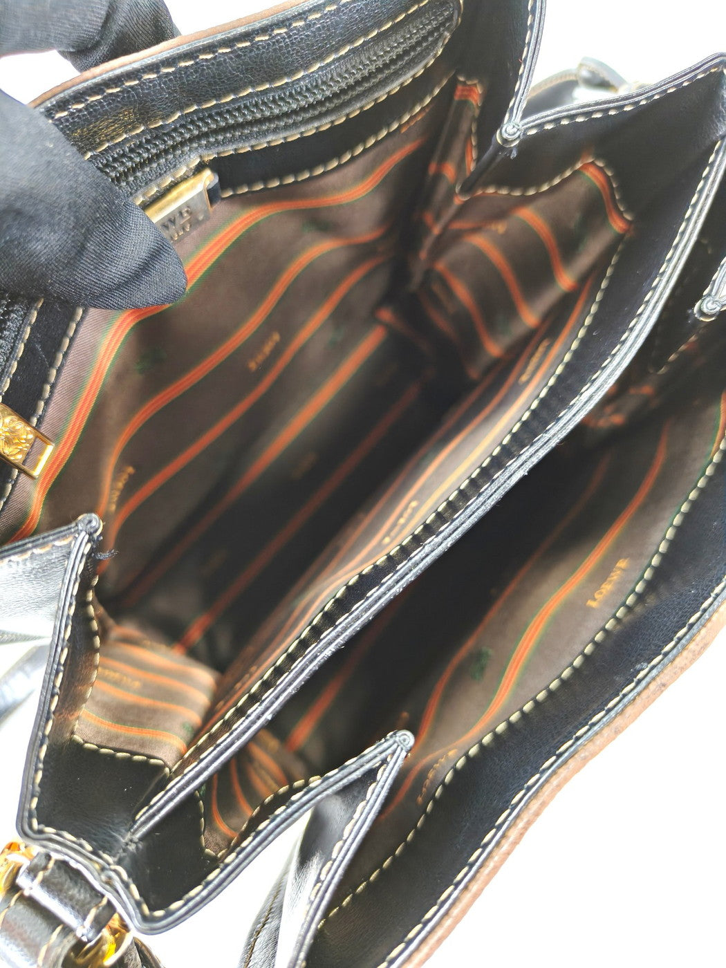 LOEWE ロエベ ベラスケス ポシェット ショルダーバッグ ブラウン 管理番号：10424